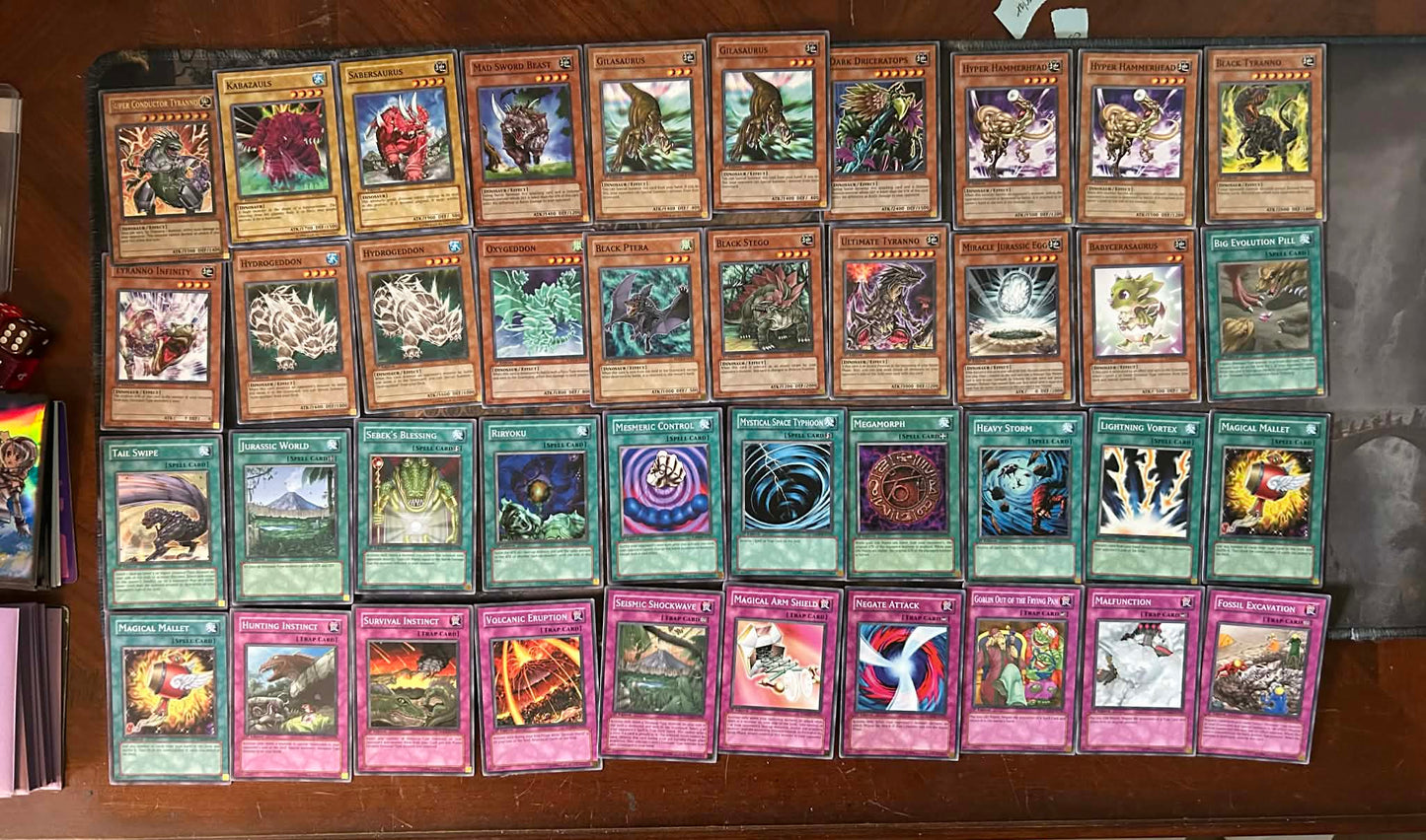 Yu-Gi-Oh Structure Deck: Dinosaur's Rage (SD09) 1st Edition Full Complete 50 Car
