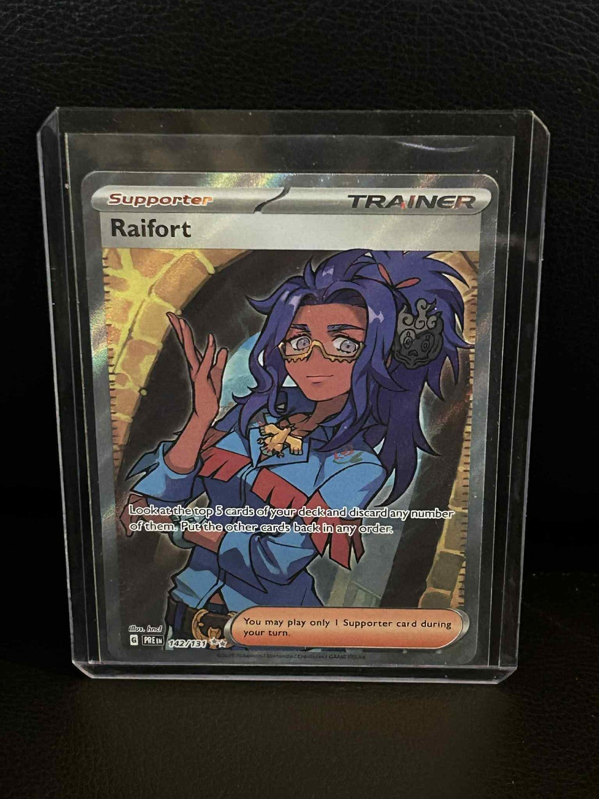 Raifort - 142/131 - Ultra Rare Scarlet & Violet: Prismatic Evolutions Pokemon