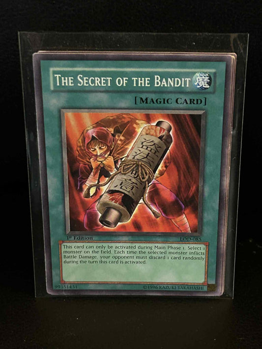 The Secret of the Bandit - LOD-085 - Common - 1st Edition Legacy of Darkness Yu-