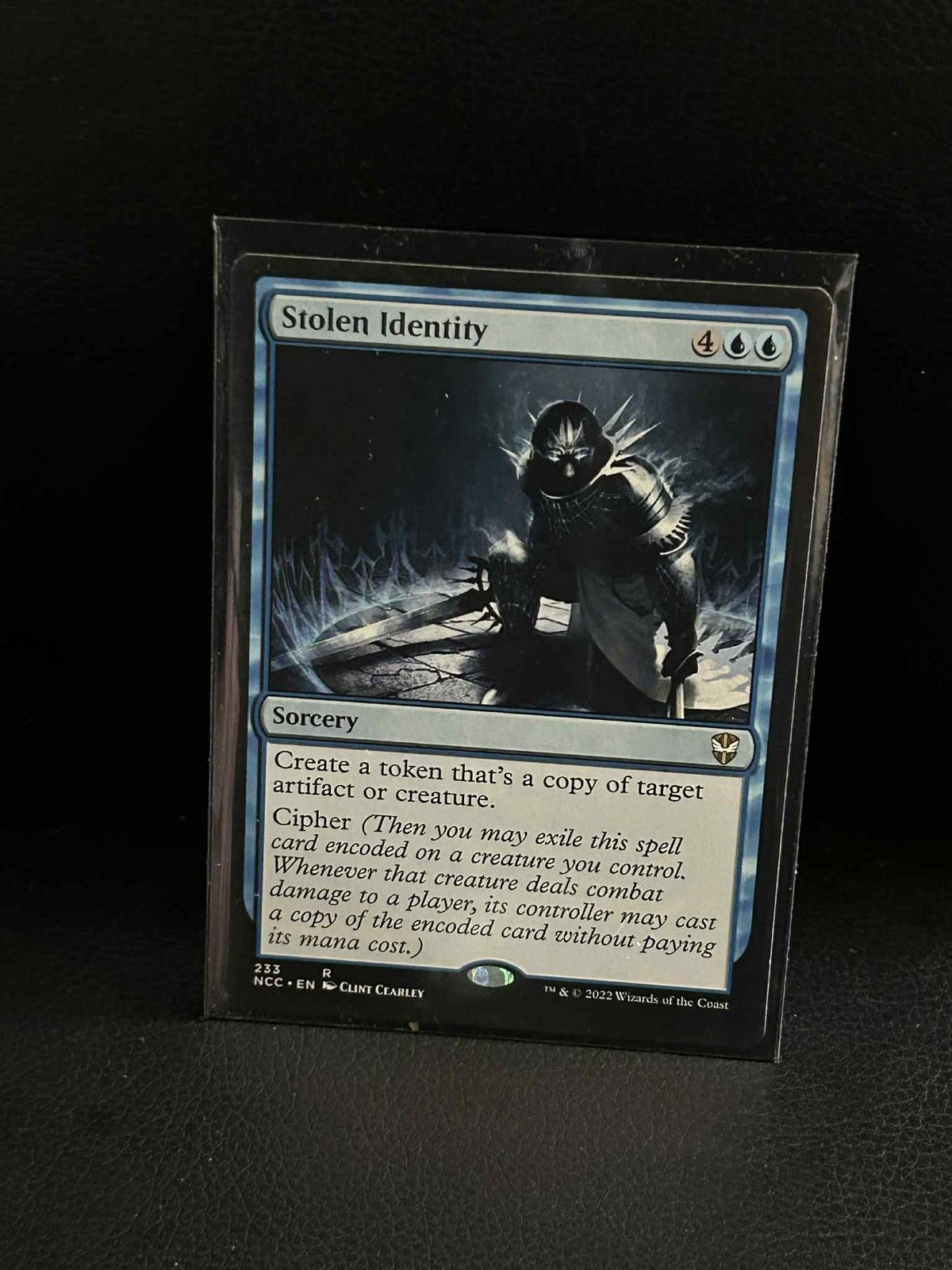 Stolen Identity Commander: Streets of New Capenna Magic: the Gathering Lightly P