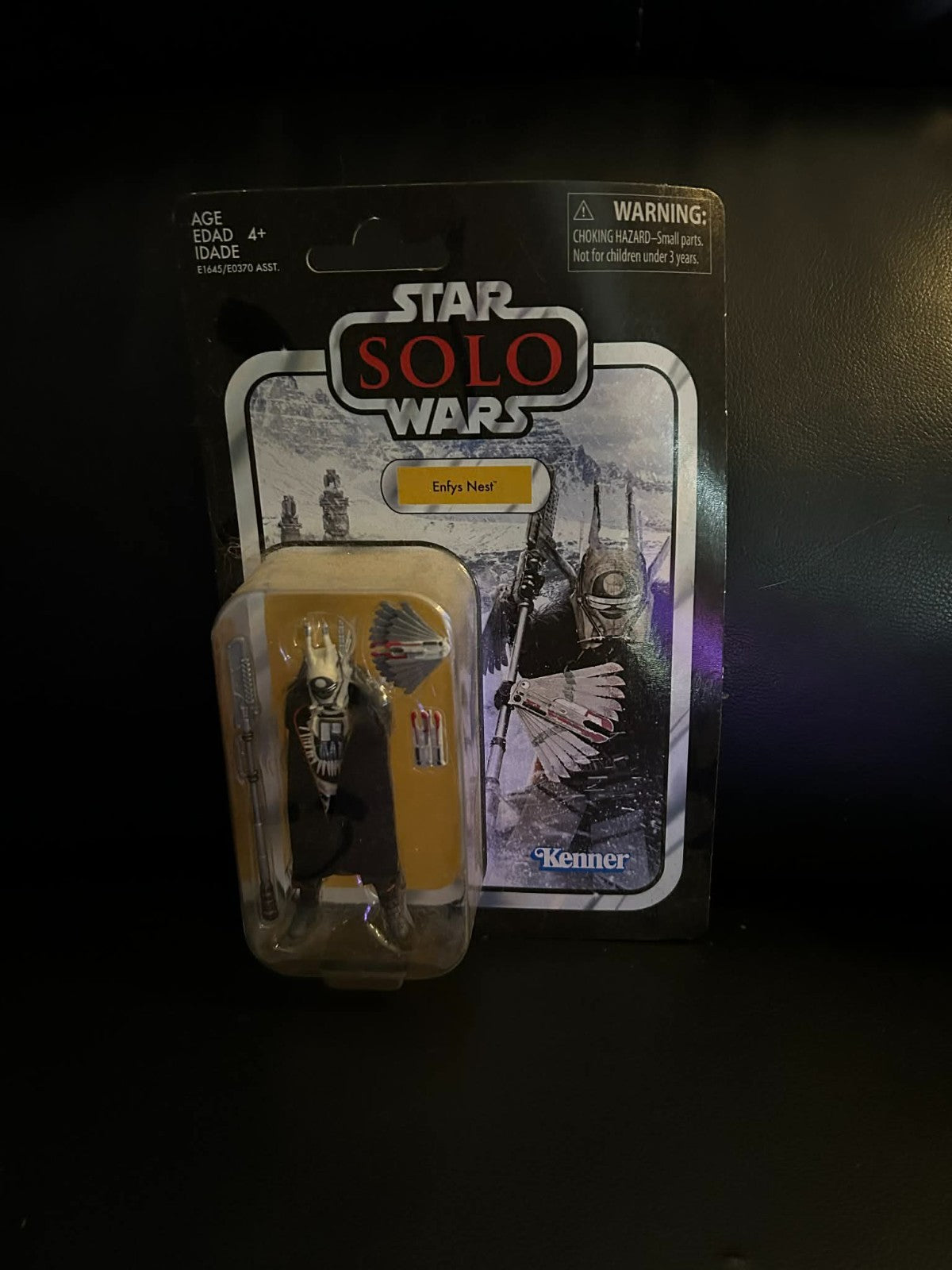Star Wars Vintage Collection Enfys Nest Actionfigur auf Karte