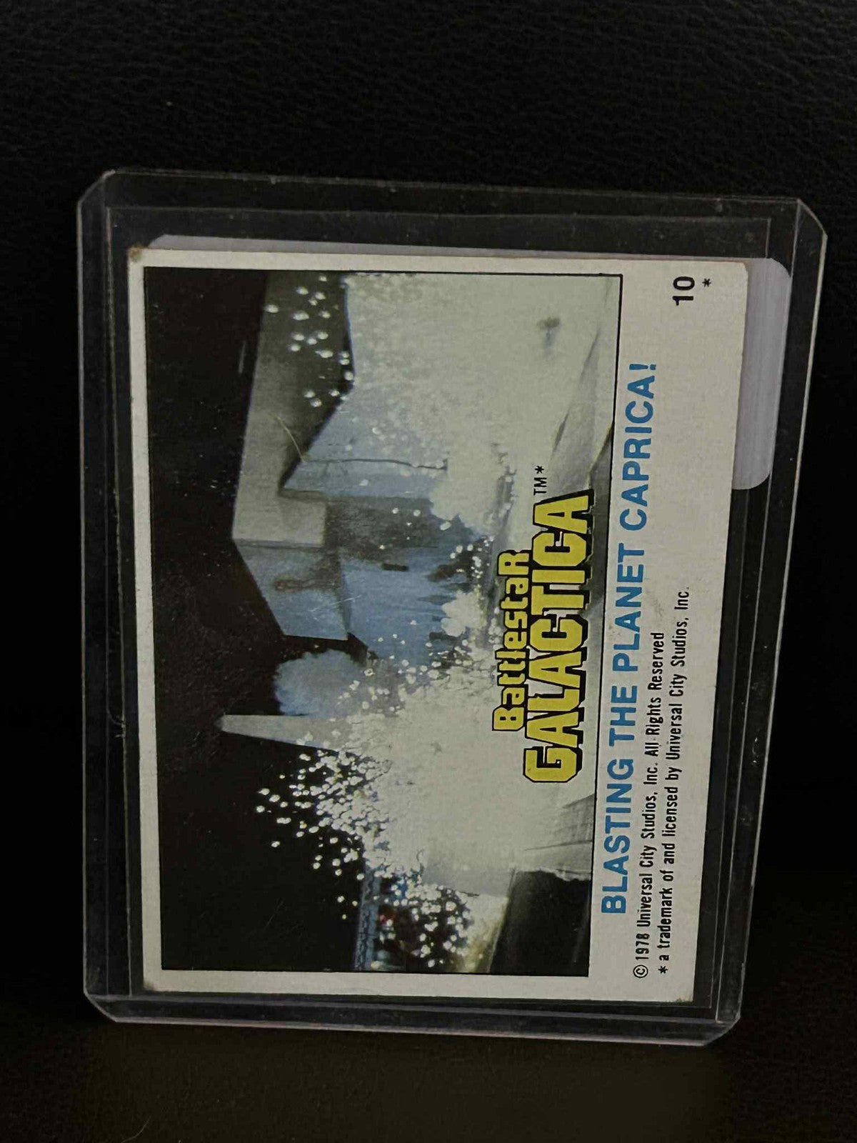 Blasting the Planet Caprica! #10 1978 Topps Battlestar Galactica Leicht bespielte Sammelkarte
