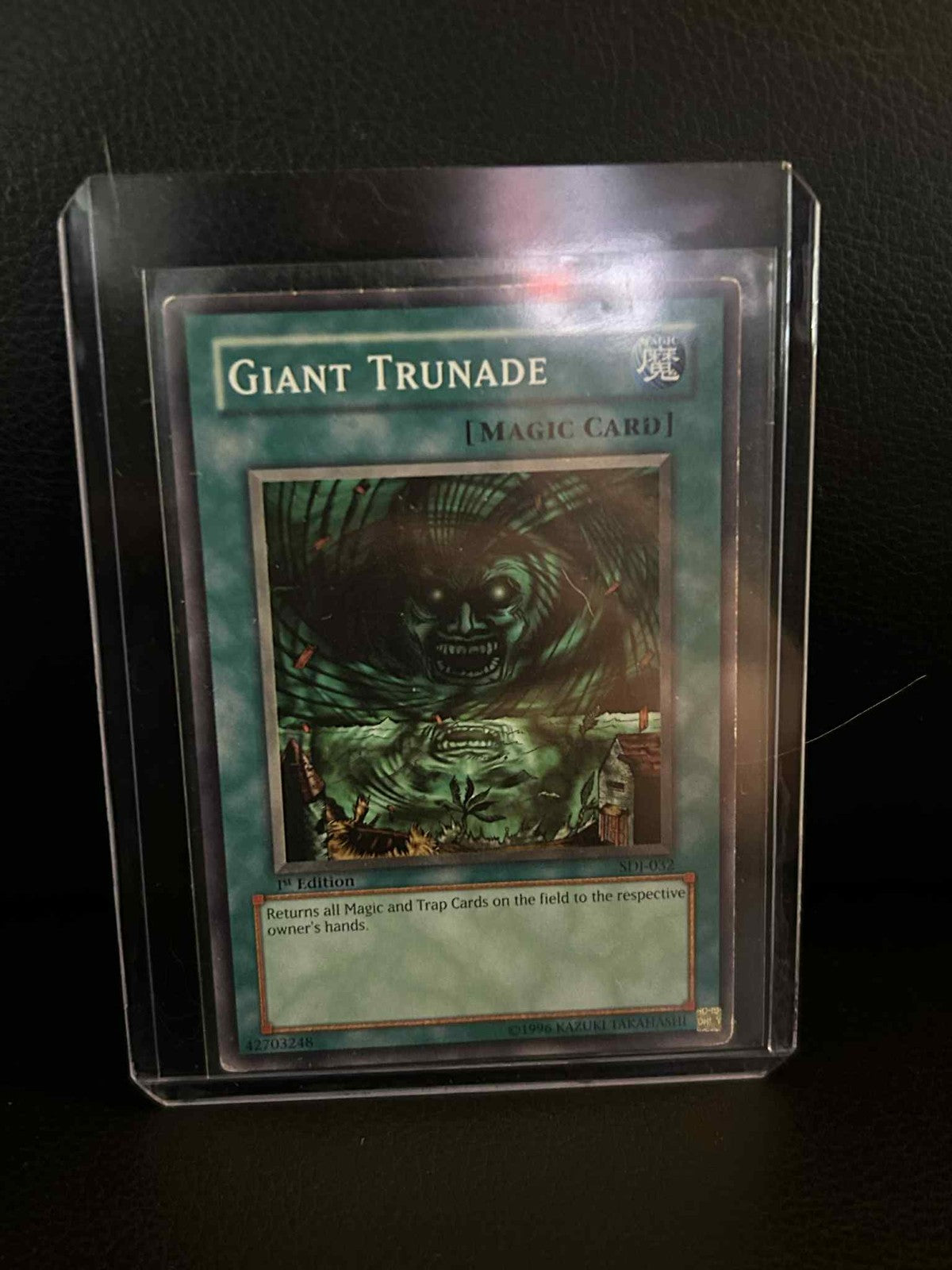 Giant Trunade - SDJ-032 - Common - 1st Edition Starter Deck: Joey Yu-Gi-Oh!