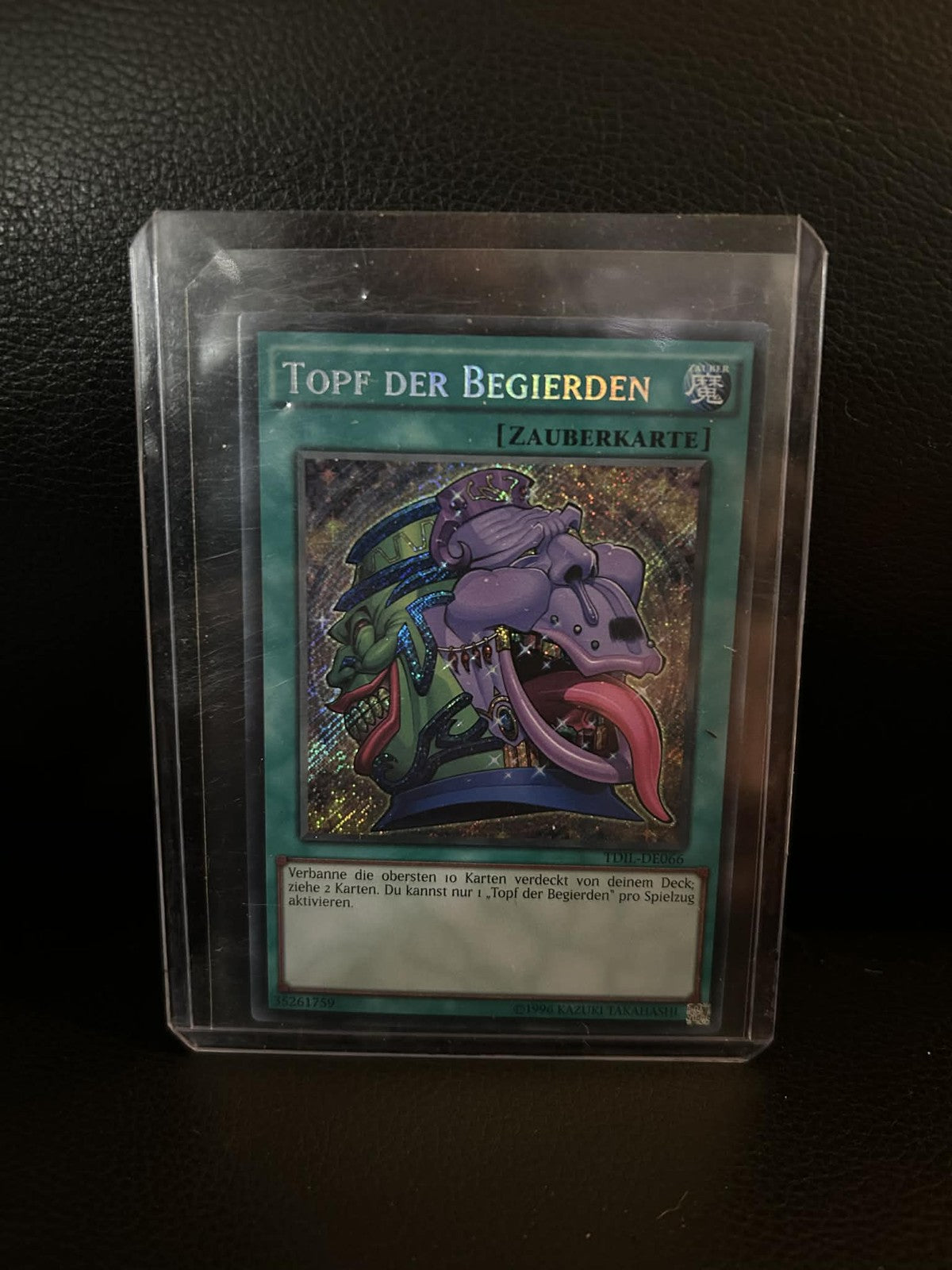 Pot of Desires - TDIL-EN066 - Secret Rare - Unlimited Edition The Dark Illusion