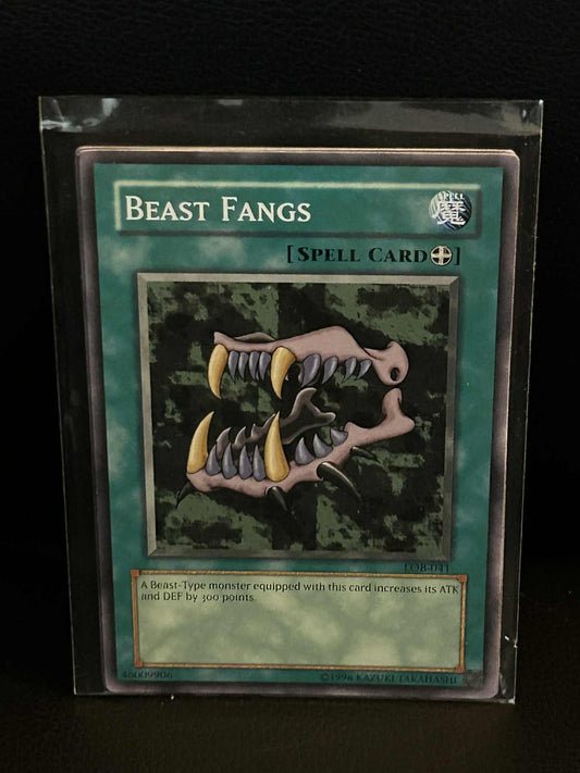 Beast Fangs - LOB-041 - Common - Unlimited Edition Legend of Blue Eyes White Dra