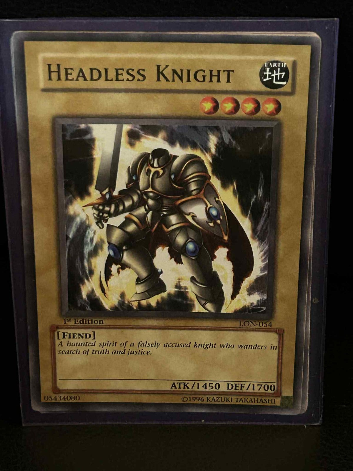 Headless Knight - LON-054 - Common - 1st Edition Labyrinth of Nightmare Yu-Gi-Oh