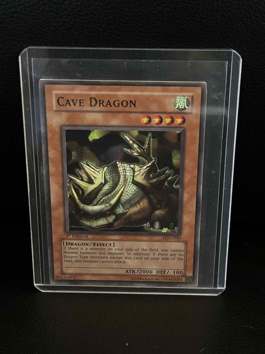 Cave Dragon - LOD-040 - Common - 1st Edition Legacy of Darkness Yu-Gi-Oh! Lightl