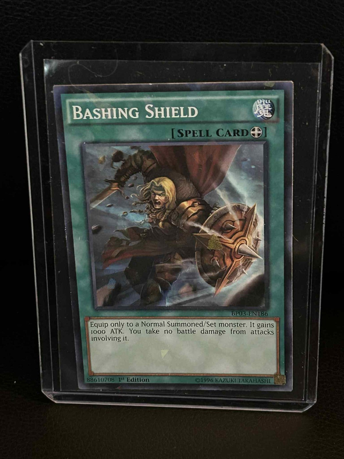 Bashing Shield - BP03-EN186 - Shatterfoil - 1st Edition Battle Pack 3: Monster L