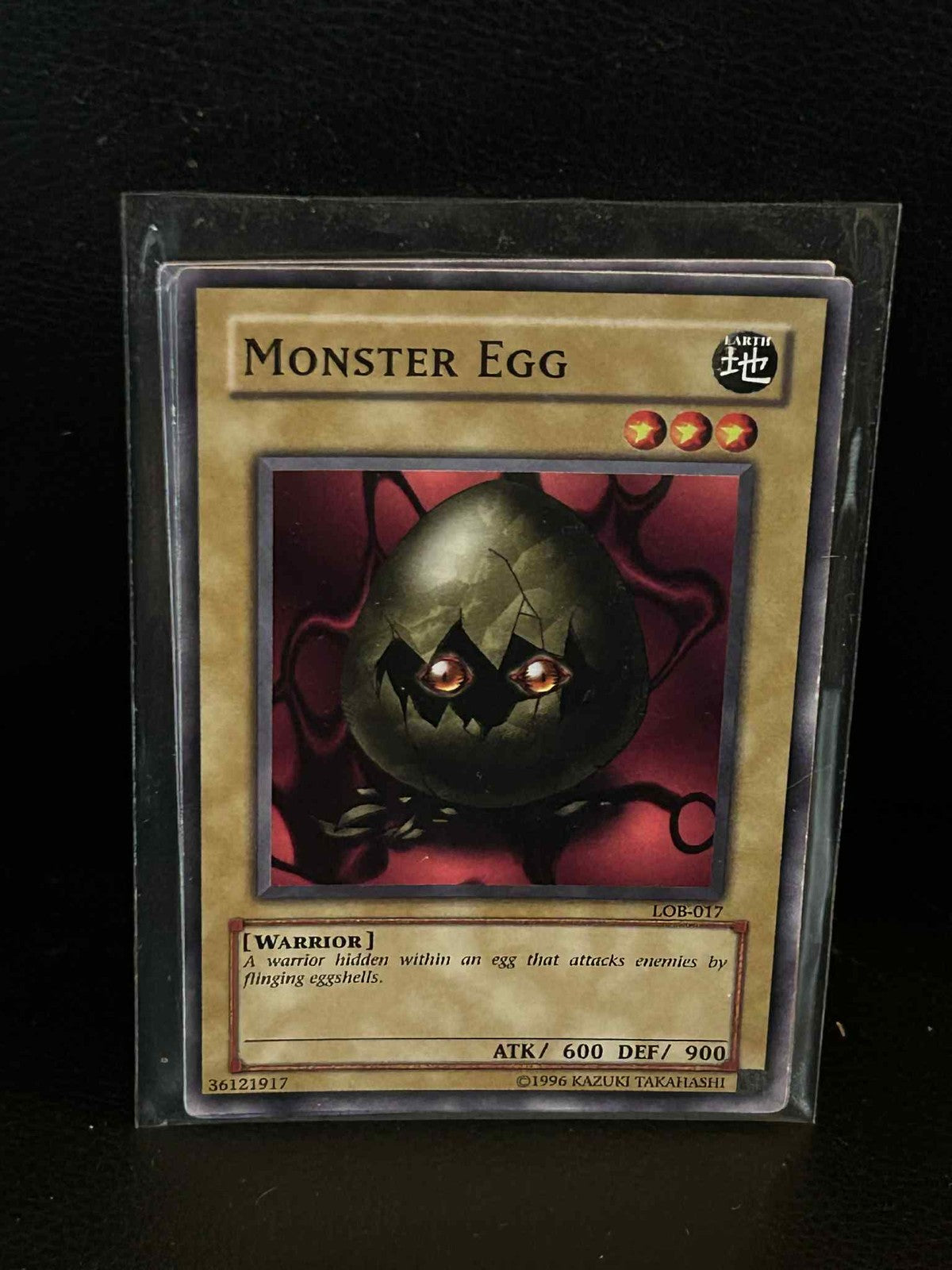 Monster Egg - LOB-017 - Common - Unlimited Edition Legend of Blue Eyes White Dra