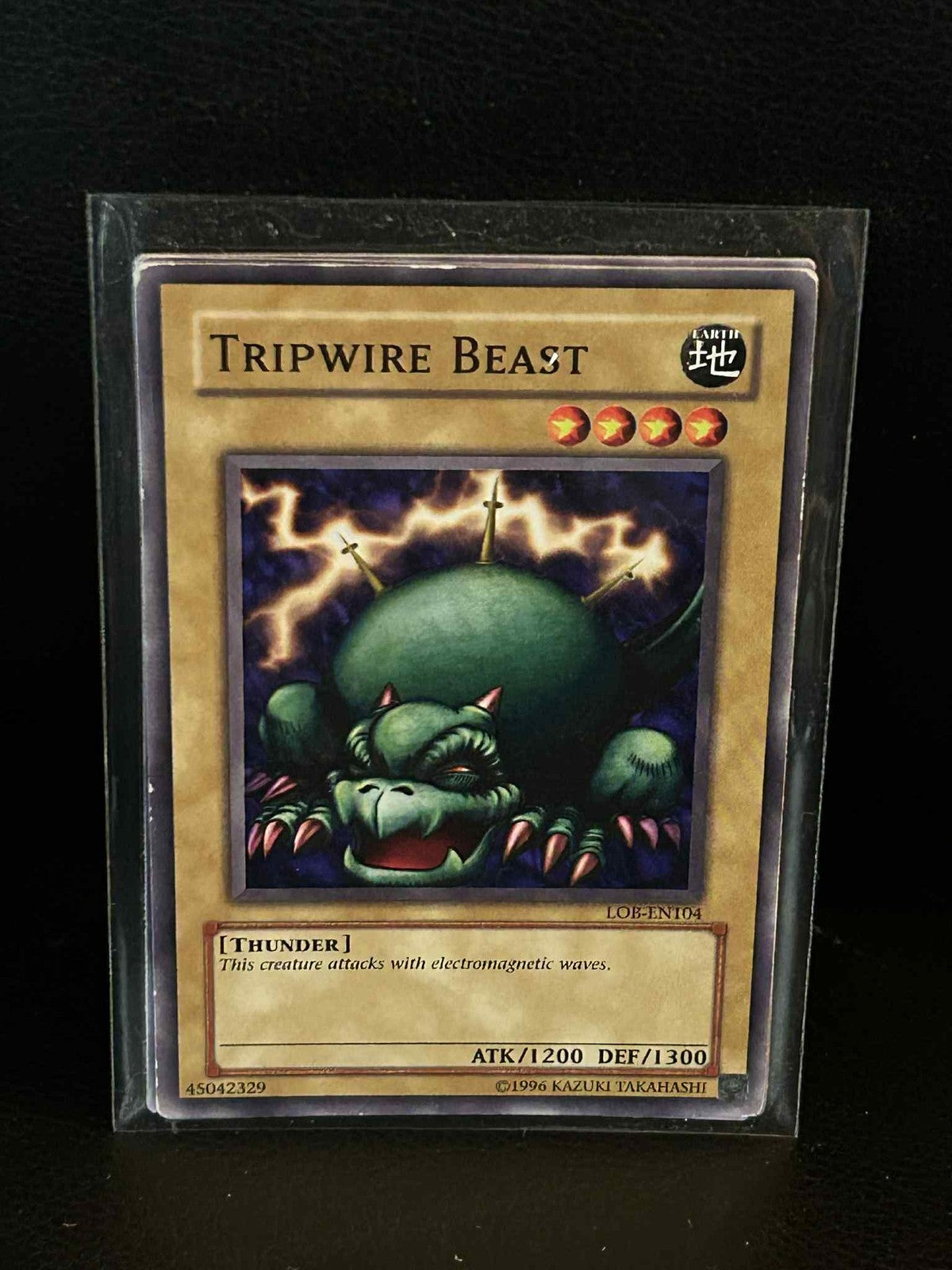Tripwire Beast - LOB-104 - Common - Unlimited Edition Legend of Blue Eyes White
