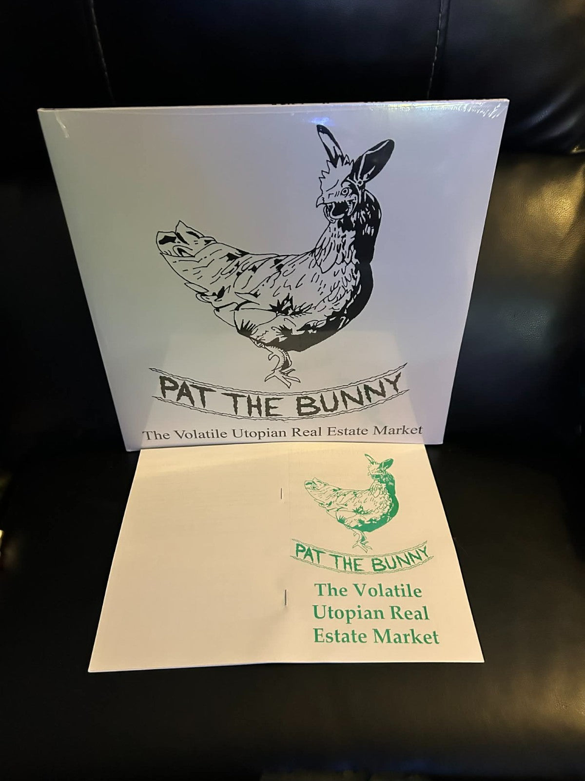 Pat The Bunny Volatile Utopian Real Estate Market Schallplatte Neu OVP