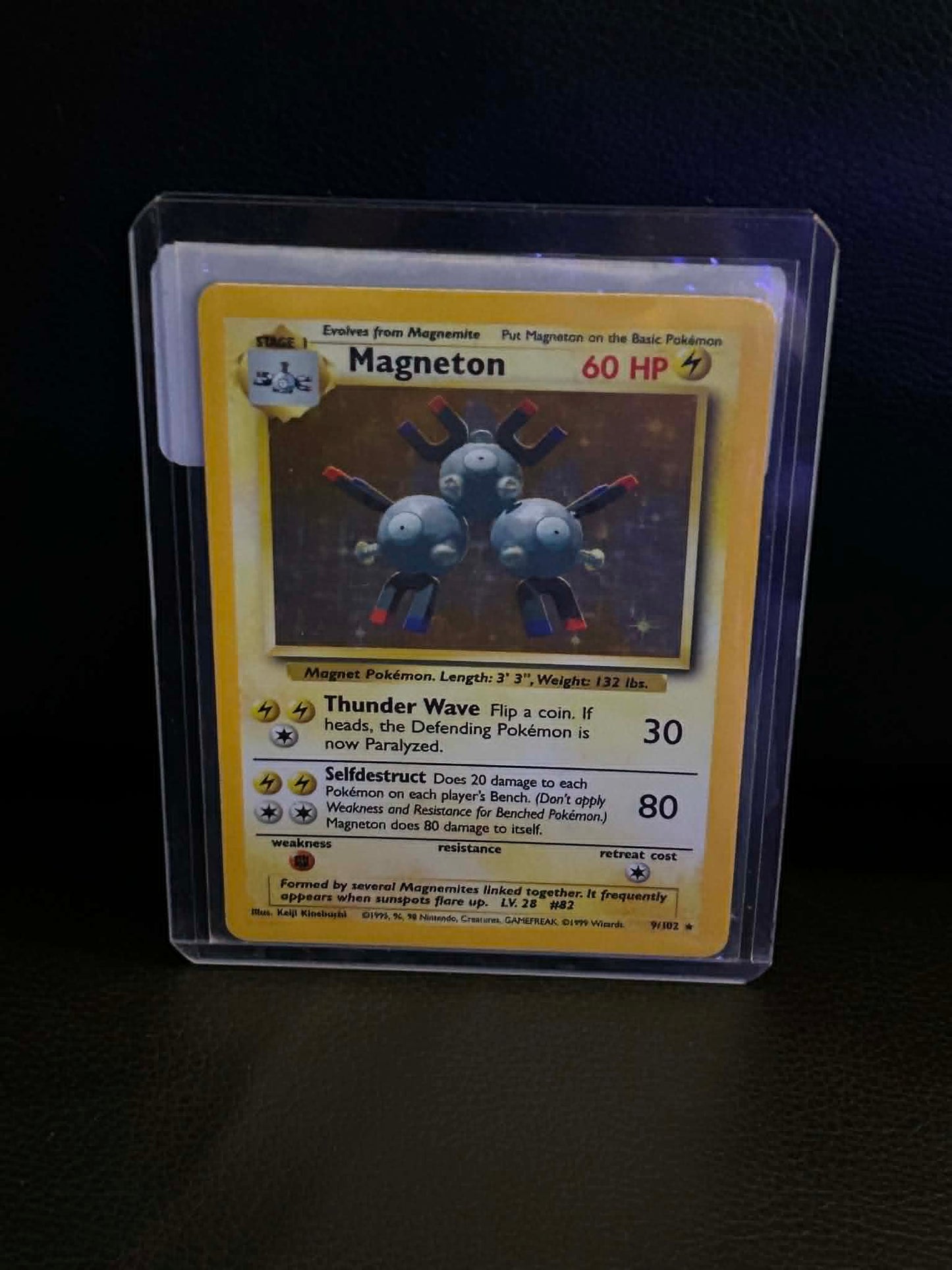 Magneton 009/102 Base Set Holo Rare Pokemon Holofoil Lightly Played English Trading Card