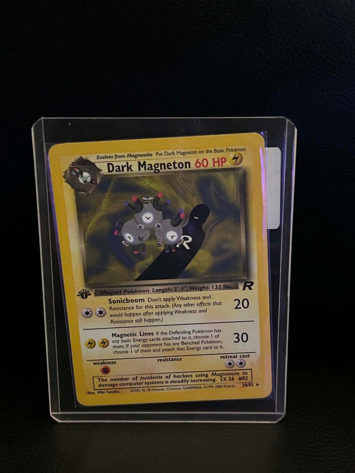 Dark Magneton (28) 28/82 Team Rocket Rare Pokemon 1st Edition Lightly Played English Trading Card