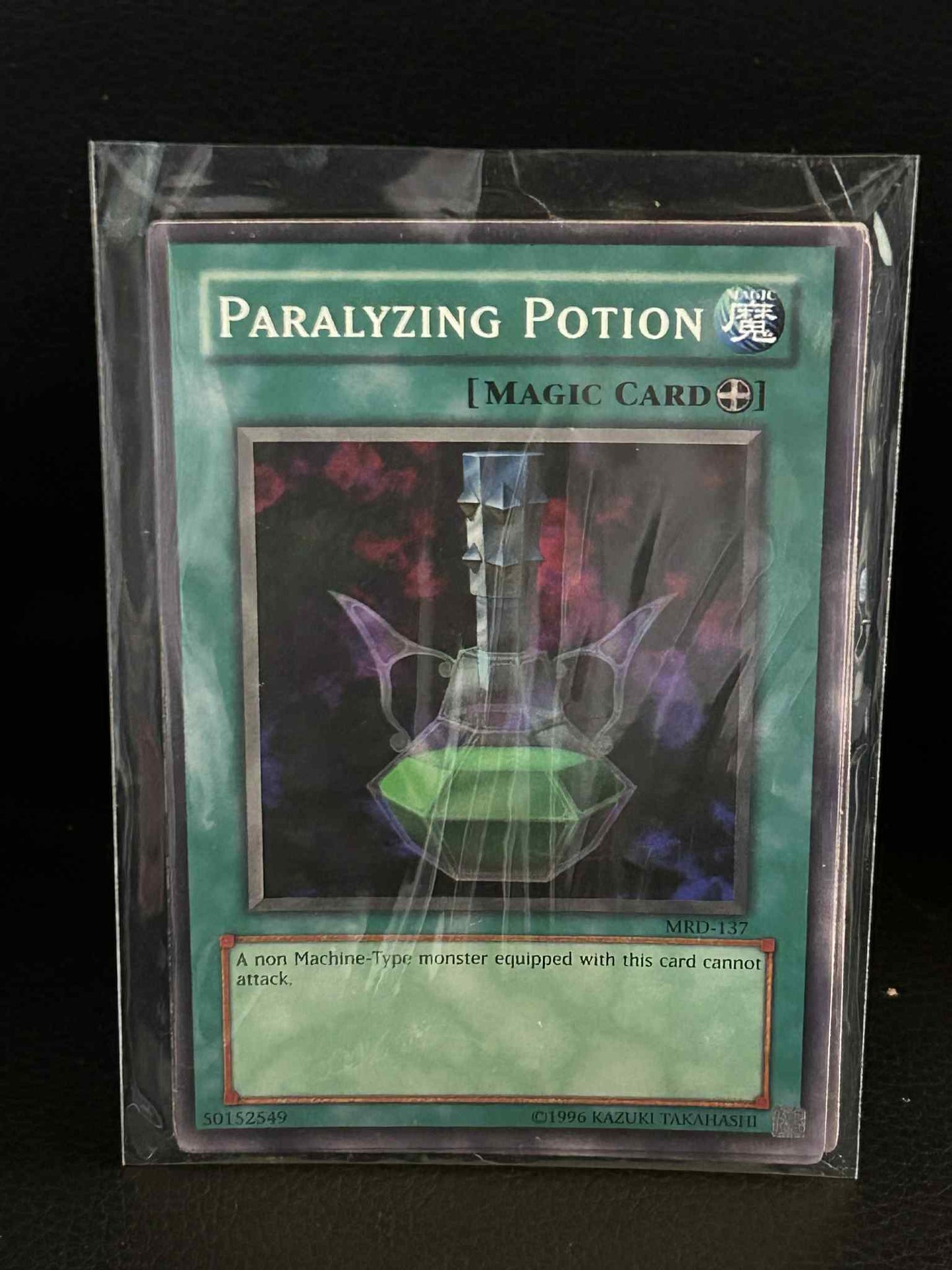 Paralyzing Potion - MRD-137 - Common - Unlimited Edition Metal Raiders Yu-Gi-Oh!