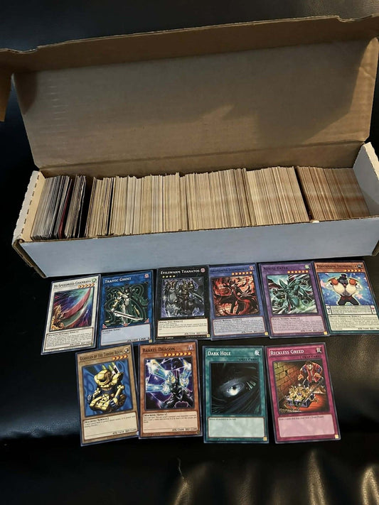 1000 Yu-Gi-Oh! Sammelkarten Großposten Box