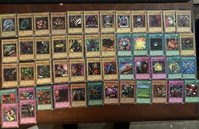 Yu-Gi-Oh Starter Deck: Kaiba (SDK) Unlimited Kompletter 50-Karten-Set Sammelkarte
