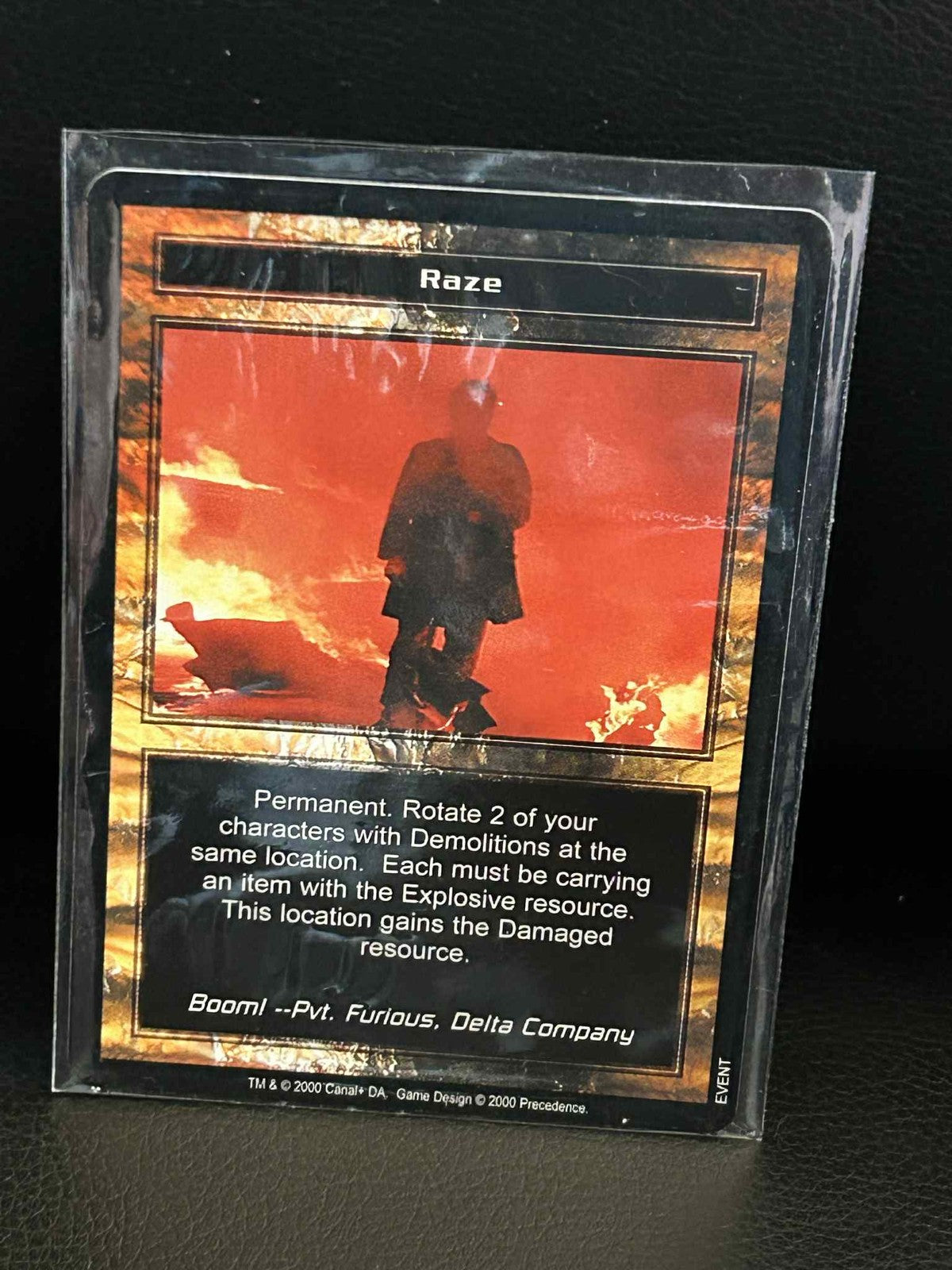 Raze Base Set Terminator Leicht bespielte Sammelkarte