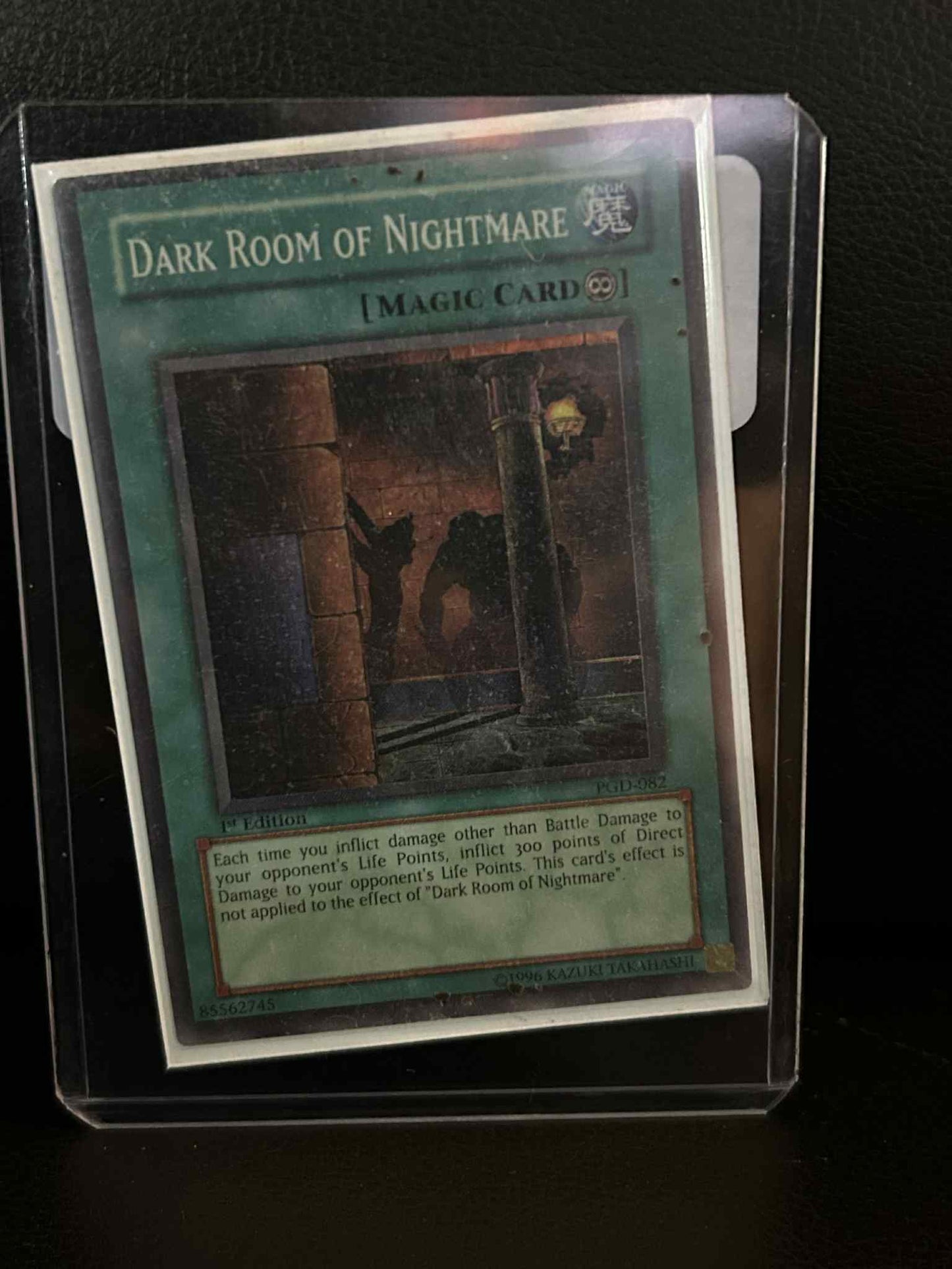 Dark Room of Nightmare - PGD-082 - Super Rare - 1st Edition  Pharaonic Guardian Yu-Gi-Oh