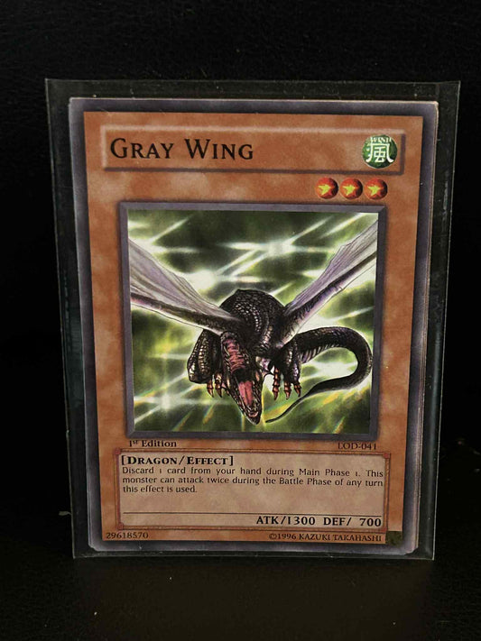 Gray Wing - LOD-041 - Common - 1st Edition Legacy of Darkness Yu-Gi-Oh!