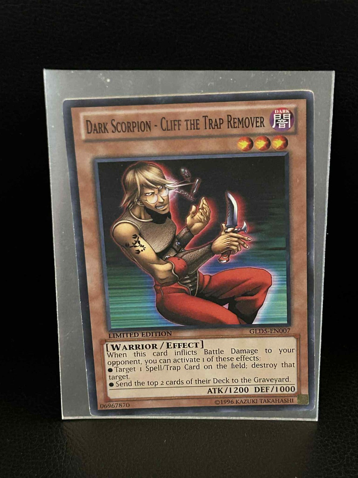 Dark Scorpion - Cliff the Trap Remover - GLD5-EN007 - Common - Limited Edition G