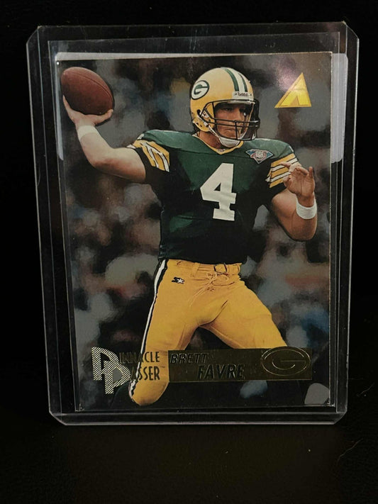 Brett Favre #199 | 1995 Pinnacle Football