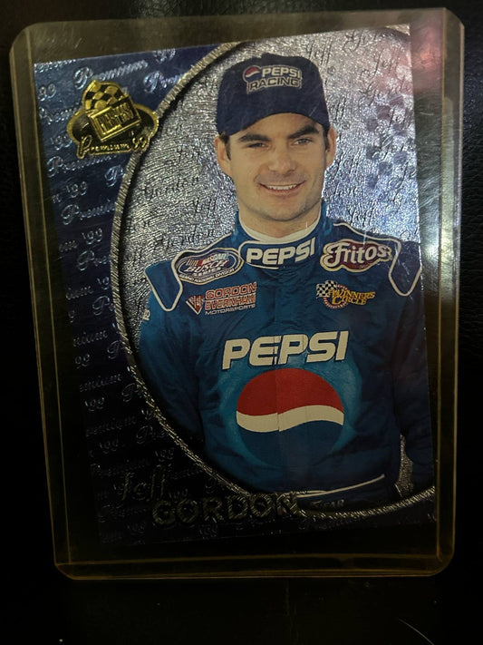 Jeff Gordon #43 1999 Press Pass Premium NASCAR Leicht bespielte Sammelkarte