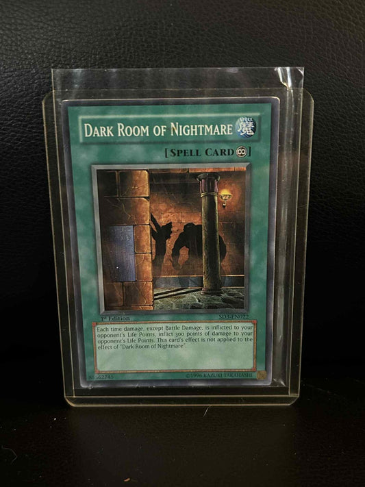 Dark Room of Nightmare - SD3-EN022 - Common - 1st Edition Blaze of Destruction Y