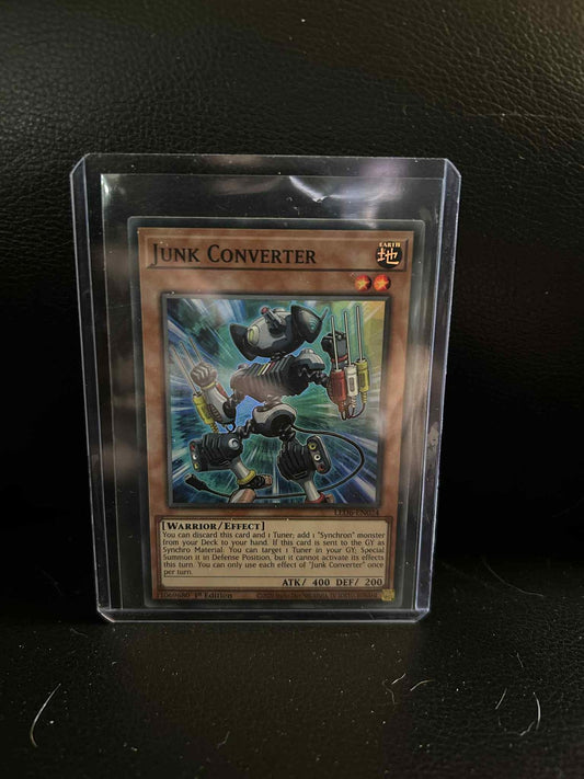 Junk Converter - LED6-EN024 - Super Rare - 1st Edition Legendary Duelists: Magic