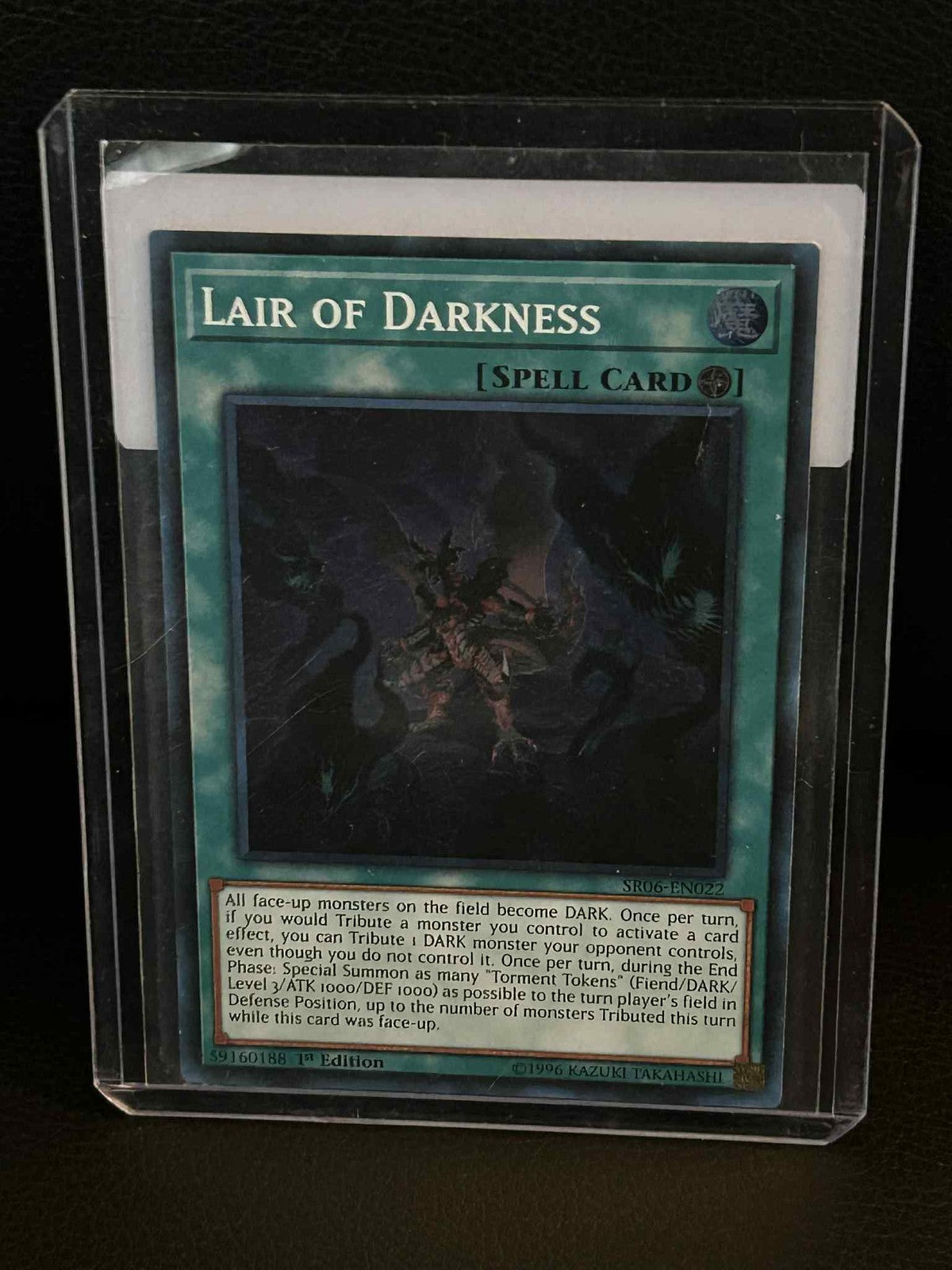Lair of Darkness - SR06-EN022 - Super Rare - 1st Edition Structure Deck: Lair of