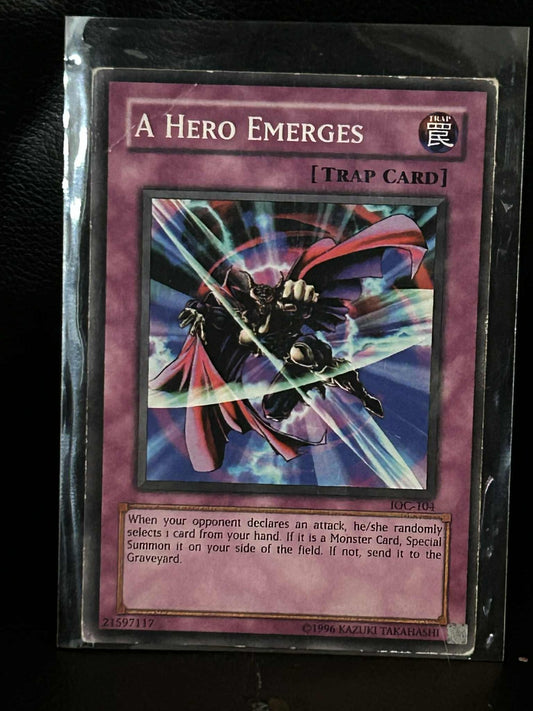 A Hero Emerges - IOC-104 - Common - Unlimited Edition Invasion of Chaos Yu-Gi-Oh