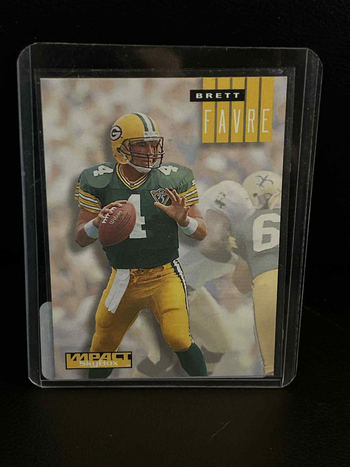 Brett Favre #92 | 1994 Skybox Impact Football
