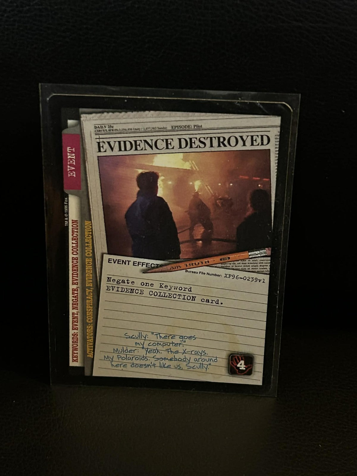 Beweismittel vernichtet Premier Edition X-Files Light Play