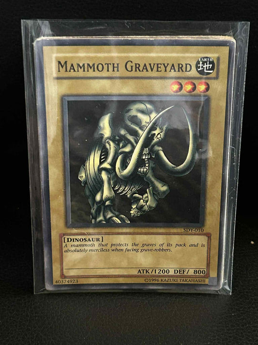 Mammoth Graveyard - SDY-010 - Common - Unlimited Edition Starter Deck: Yugi Yu-G