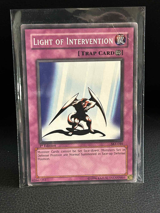 Light of Intervention - SKE-046 - Common - 1st Edition Kaiba Evolution Yu-Gi-Oh!