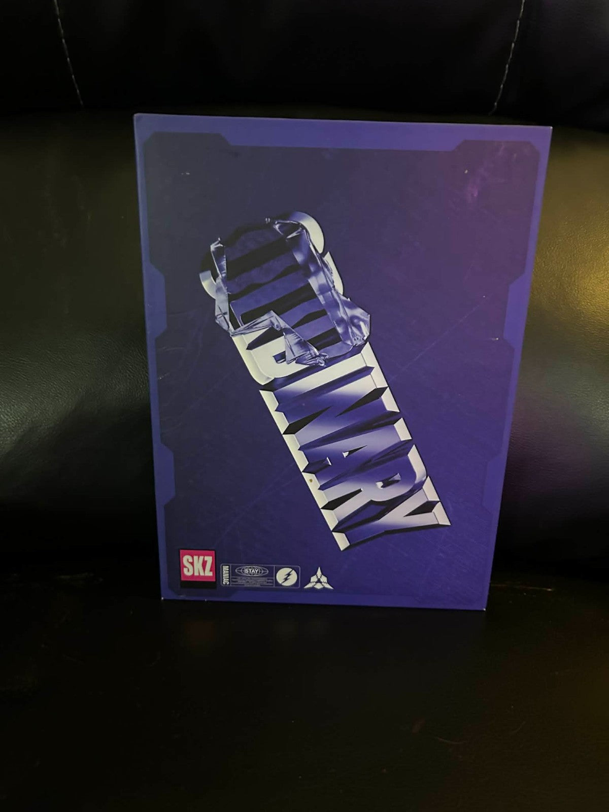 Stray Kidz Oddinary Album Blue Version CD