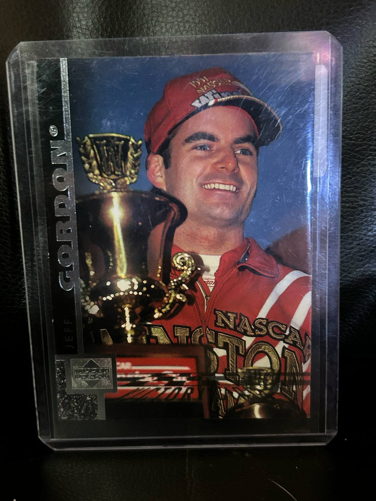 Jeff Gordon #JG-1 1998 Upper Deck Victory Circle NASCAR Moderat bespielte Sammelkarte