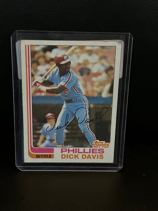Dick Davis #352 1982 Topps Baseball