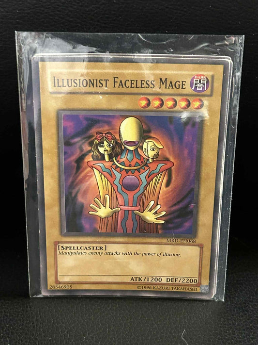 Illusionist Faceless Mage - MRD-068 - Common - Unlimited Edition Metal Raiders Y