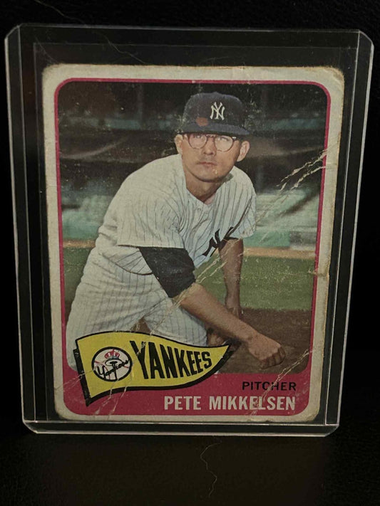 Pete Mikkelsen #177 | 1965 Topps 1965 Topps Baseball Damaged