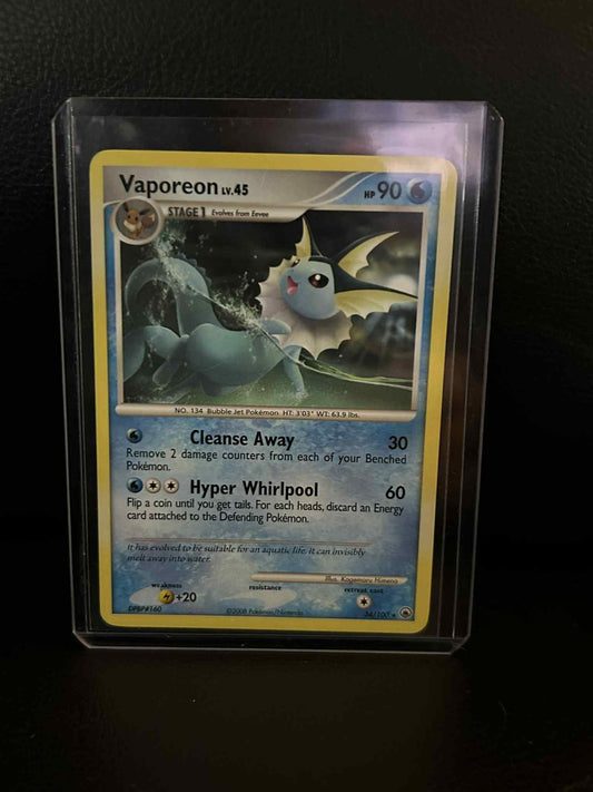 Vaporeon - 34/100 - Rare Majestic Dawn Pokemon