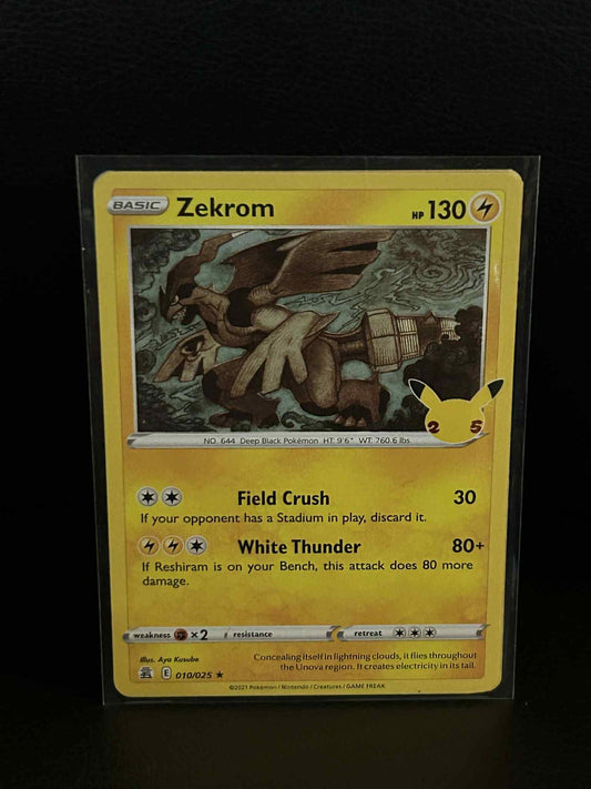 Zekrom - 010/025 - Holo Rare Celebrations Pokemon Lightly Played, English