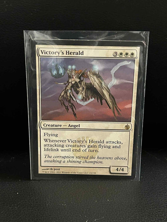 Victory's Herald Mirrodin Besieged Magic: The Gathering Lightly Played, English