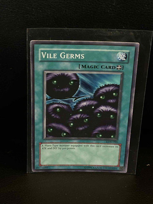 Vile Germs - LOB-090 - Common - Unlimited Edition Legend of Blue Eyes White Drag