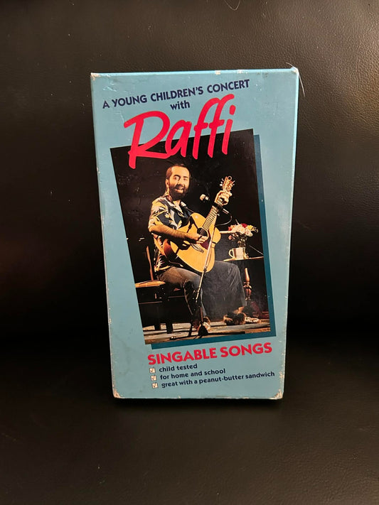 Young Children's Concert: Singable Songs by Raffi (VHS, Nov-1993, MCA) Movie TV Show