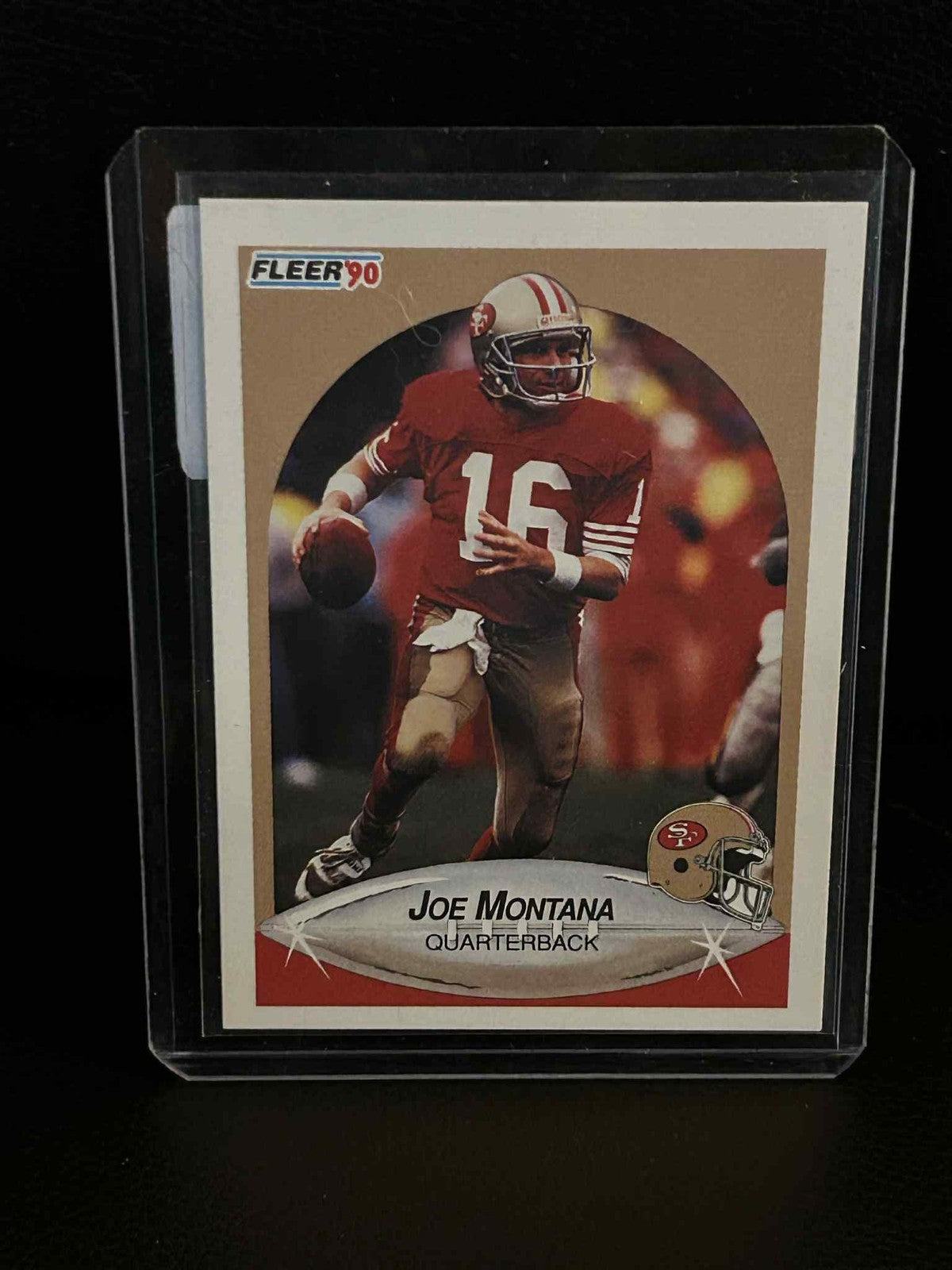 Joe Montana [Correct 216 TD's] #10 | 1990 Fleer Football