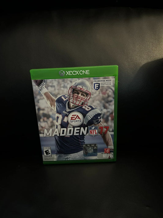 Madden NFL 17 (Microsoft Xbox One, 2016) Video Game
