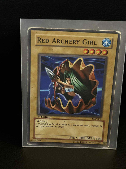 Red Archery Girl - SDP-002 - Common - 1st Edition Starter Deck: Pegasus Yu-Gi-Oh