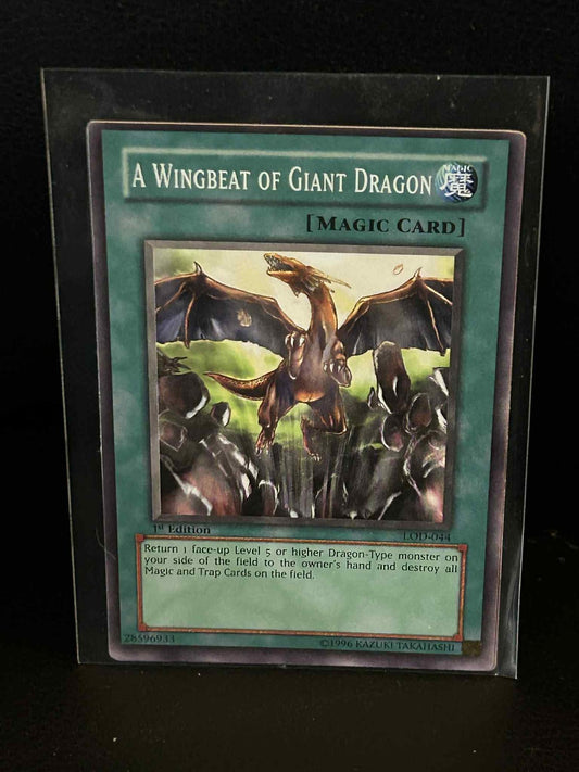 A Wingbeat of Giant Dragon - LOD-044 - Common - 1st Edition Legacy of Darkness Y