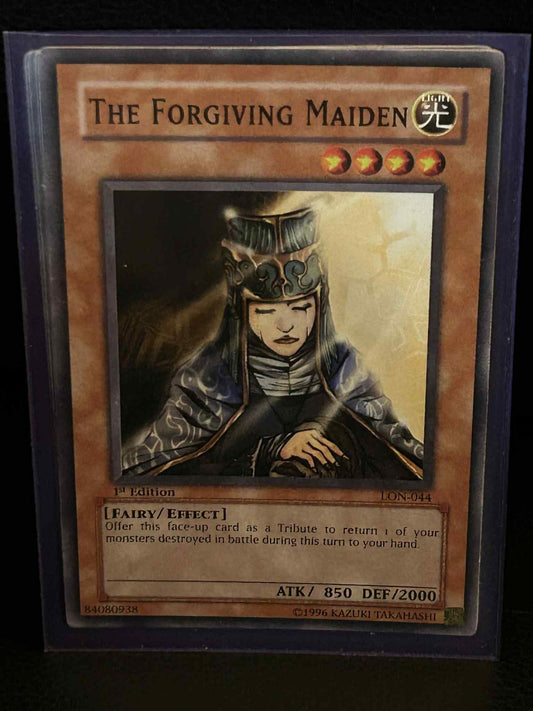 The Forgiving Maiden - LON-044 - Common - 1st Edition Labyrinth of Nightmare Yu-