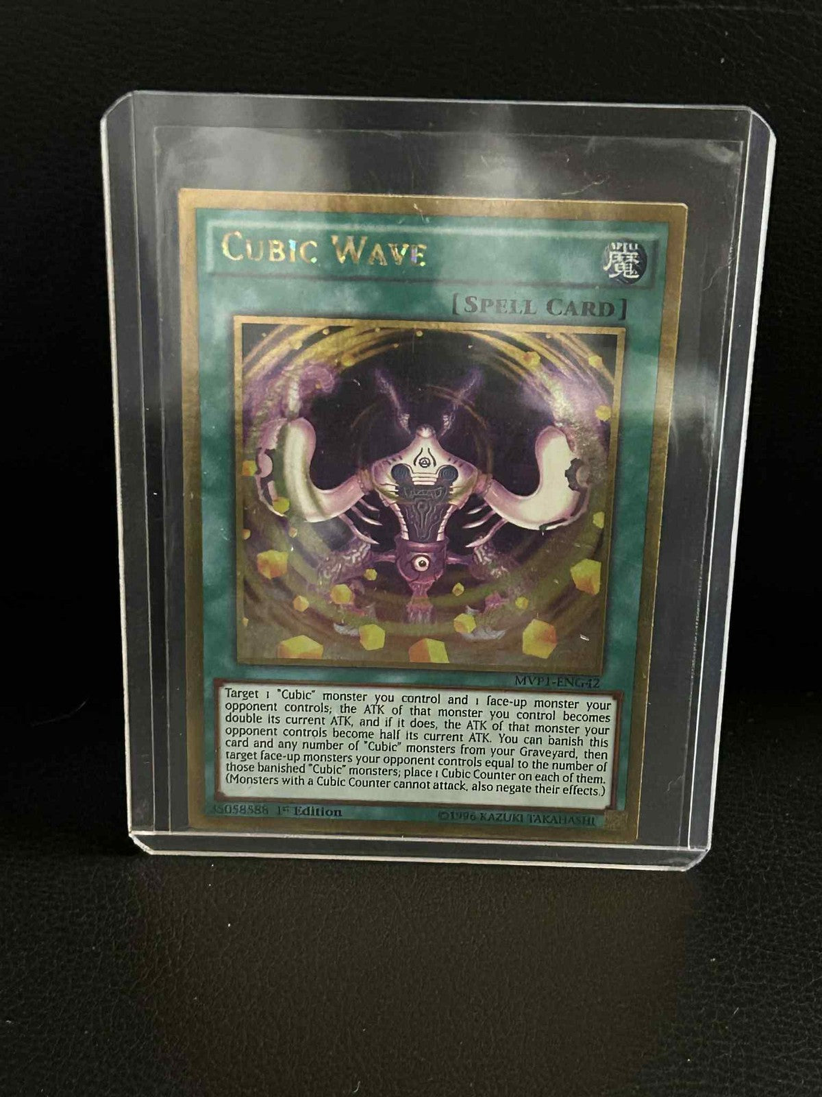 Cubic Wave - MVP1-ENG42 - Gold Rare - 1st Edition The Dark Side of Dimensions Mo